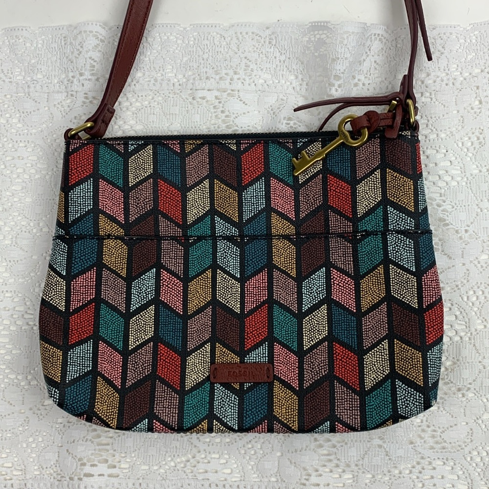 Fossil Crossbody Bag Brown Multicolor Key Charm Zip Close New NWOT
